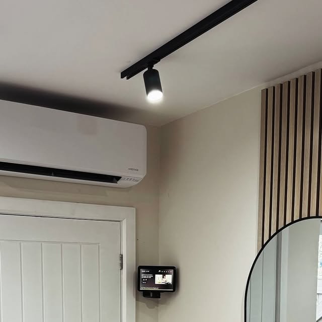 Salon Single Split
